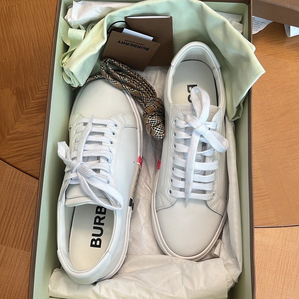 New Burberry Rangleton stripe leather sneakers